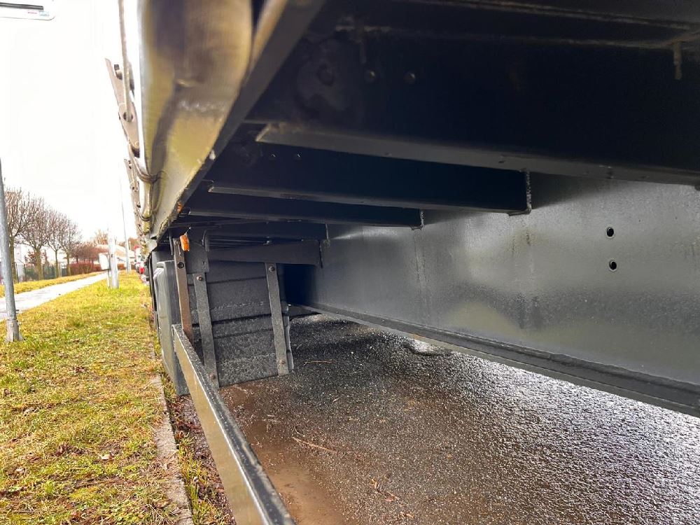 VOLVO FH460 / SCHWARZMULLER 2014