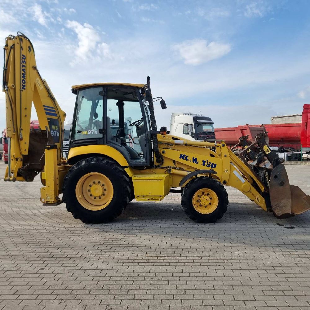 KOMATSU WB 97R-5