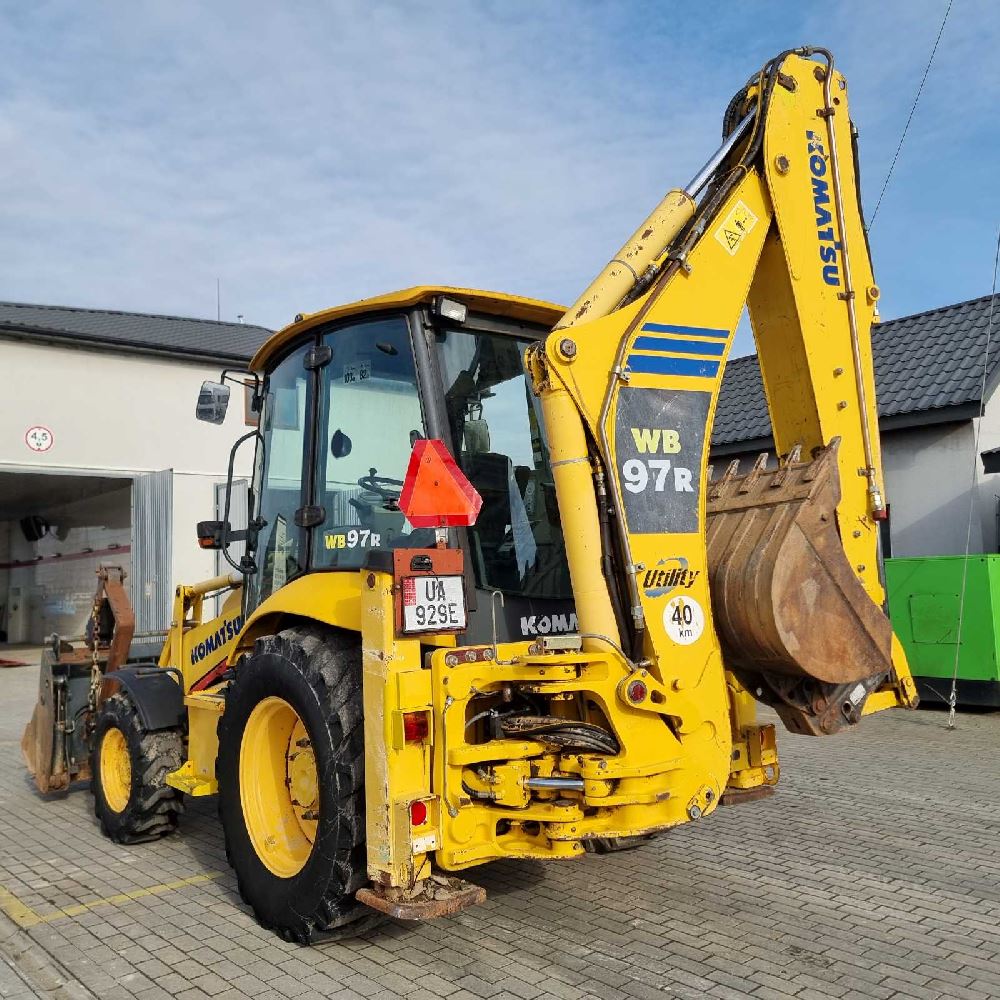 KOMATSU WB 97R-5